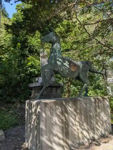 由仁神社(北海道)