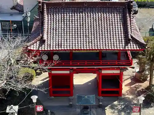 長勝寺(波切不動院)の山門