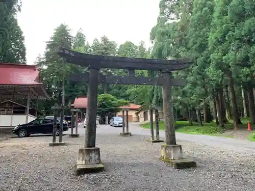 岩手山神社の鳥居