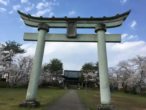 琵琶神社の鳥居