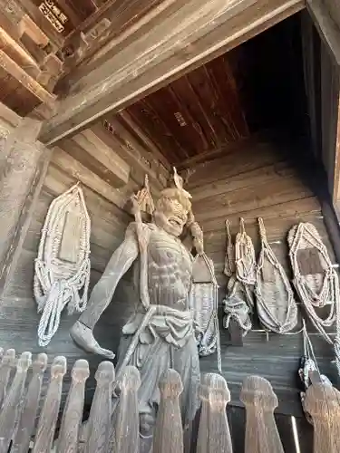 斑鳩寺の山門・神門