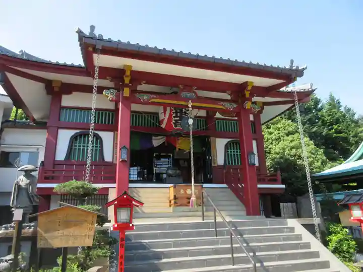 放生寺の本殿・本堂