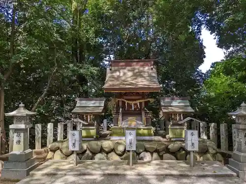 白山神社（二子町）の末社・摂社