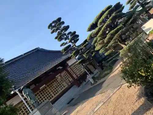 養元寺の本殿