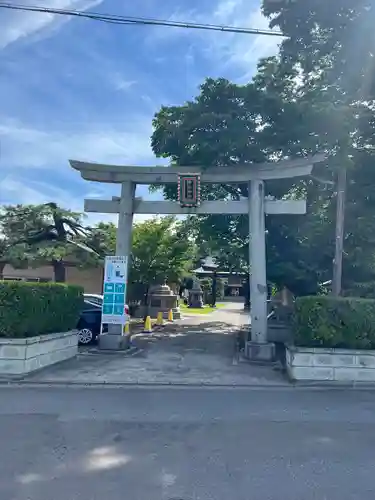 諏訪神社の鳥居