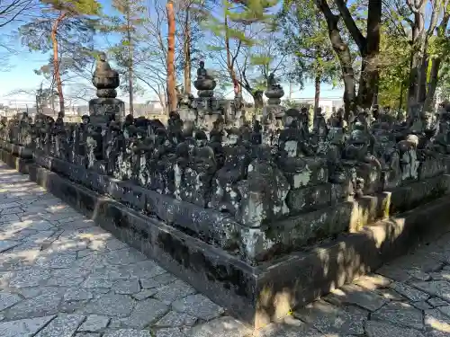 喜多院の{uncategorized: "未分類", other: "その他", undefined: "問題あり", building: "その他建物", grave: "お墓", sacred_gate: "鳥居", guardian: "狛犬", statue: "像", buddha: "仏像", history: "歴史", nature: "自然", garden: "庭園", animal: "動物", pagoda: "塔", temizu: "手水舎", mountain_gate: "山門・神門", sanctuary: "本殿・本堂", subordinate: "末社・摂社", art: "芸術", scenery: "景色", jizo: "地蔵", ema: "絵馬", goshuin: "御朱印", omikuji: "おみくじ", items: "授与品その他", amulet: "お守り", goshuincho: "御朱印帳", eats: "食事", festival: "お祭り", votive_dance: "神楽", shichigosan: "七五三参", wedding: "結婚式", experience: "体験その他", initially: "初詣", around: "周辺", anti_infection: "感染症対策"}