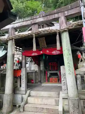 伏見稲荷大社 奥社奉拝所の末社・摂社