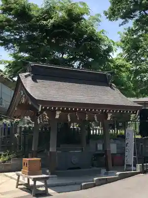 高尾山麓氷川神社の手水舎