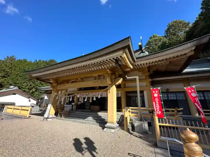 貴嶺宮の本殿・本堂