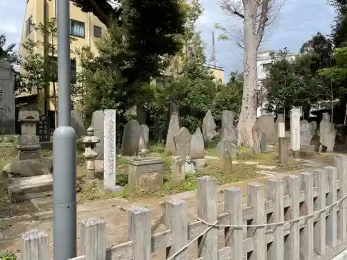 嶺御嶽神社のその他建物