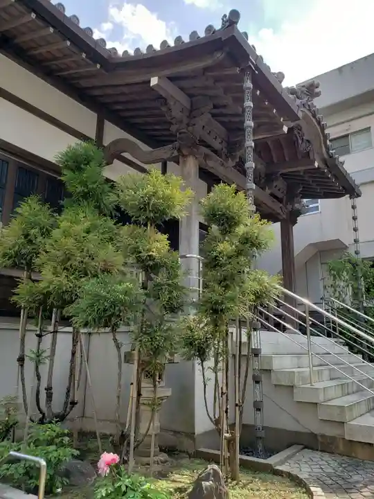 正春寺の本殿・本堂