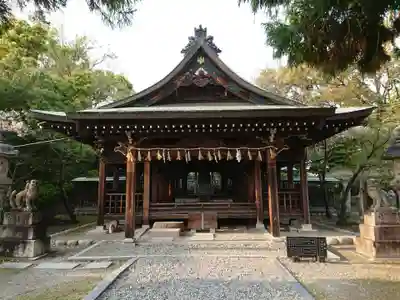 藤島神社の本殿・本堂