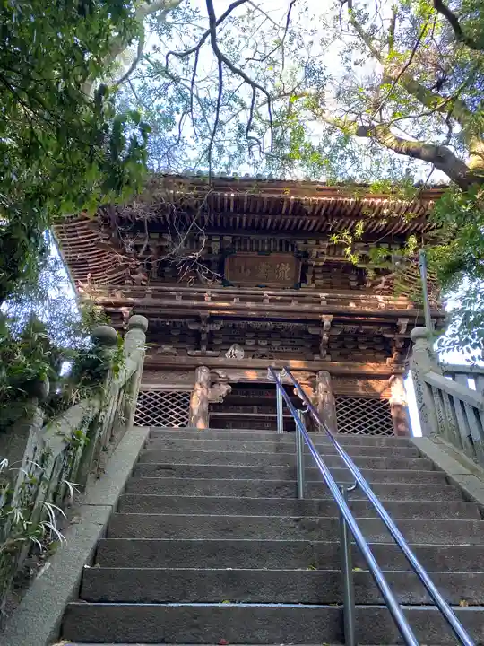 太山寺の山門・神門