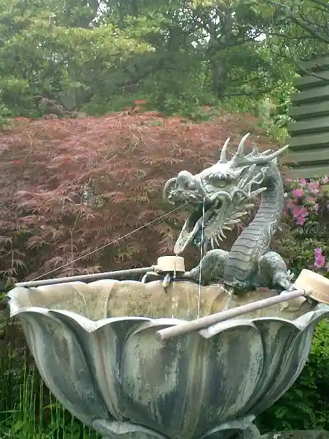 成就院の手水舎