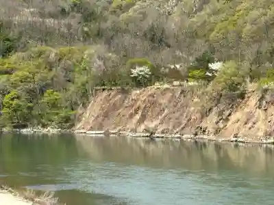 八代神明宮の{uncategorized: "未分類", other: "その他", undefined: "問題あり", building: "その他建物", grave: "お墓", sacred_gate: "鳥居", guardian: "狛犬", statue: "像", buddha: "仏像", history: "歴史", nature: "自然", garden: "庭園", animal: "動物", pagoda: "塔", temizu: "手水舎", mountain_gate: "山門・神門", sanctuary: "本殿・本堂", subordinate: "末社・摂社", art: "芸術", scenery: "景色", jizo: "地蔵", ema: "絵馬", goshuin: "御朱印", omikuji: "おみくじ", items: "授与品その他", amulet: "お守り", goshuincho: "御朱印帳", eats: "食事", festival: "お祭り", votive_dance: "神楽", shichigosan: "七五三参", wedding: "結婚式", experience: "体験その他", initially: "初詣", around: "周辺", anti_infection: "感染症対策"}