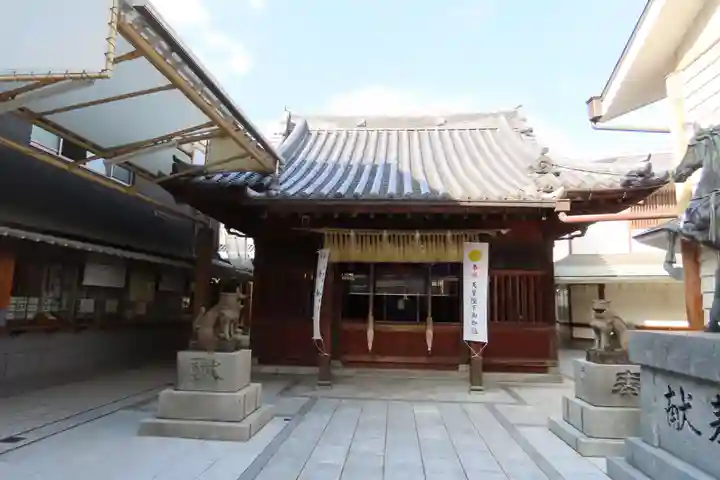 若八幡宮の本殿・本堂