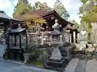 慈尊院の本殿・本堂