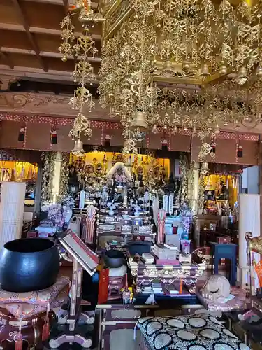 法華寺の本殿