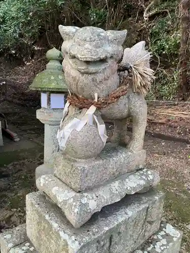 大避神社の狛犬