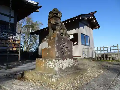 六手八幡神社の狛犬