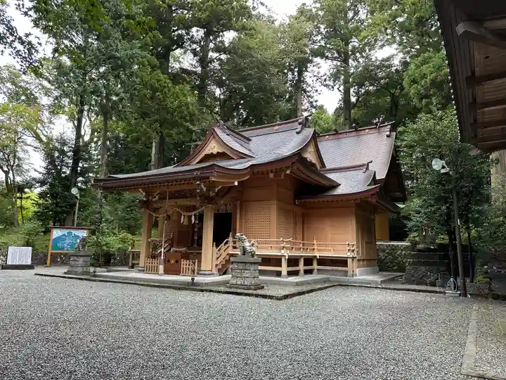 須山浅間神社の本殿・本堂