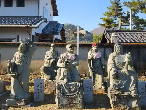 善通寺の像