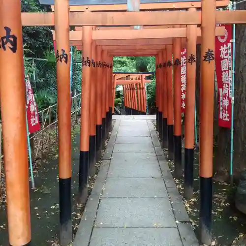 花園稲荷神社の鳥居