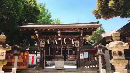 下谷神社の山門・神門