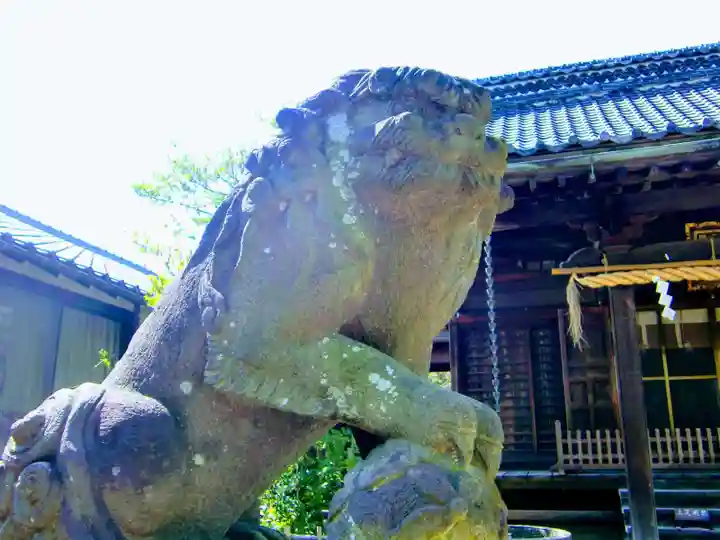 真間稲荷神社の狛犬