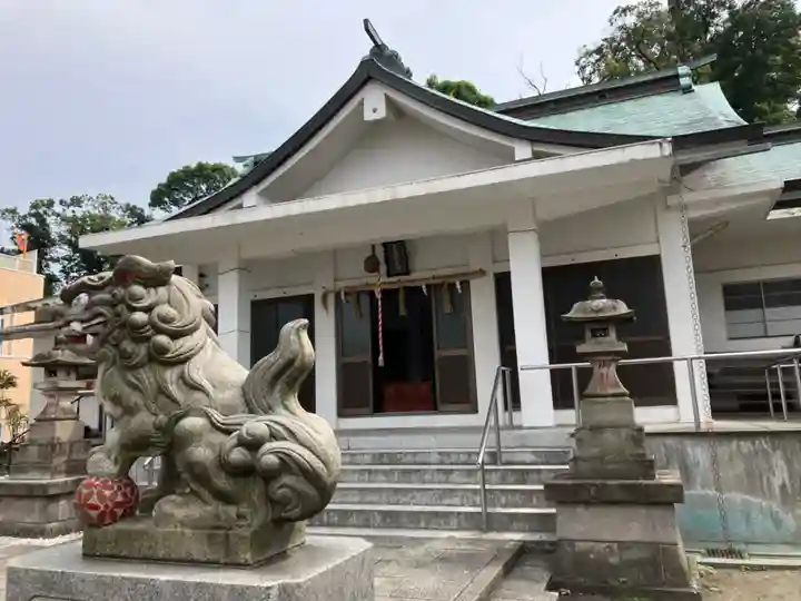 糸縄神社の本殿・本堂