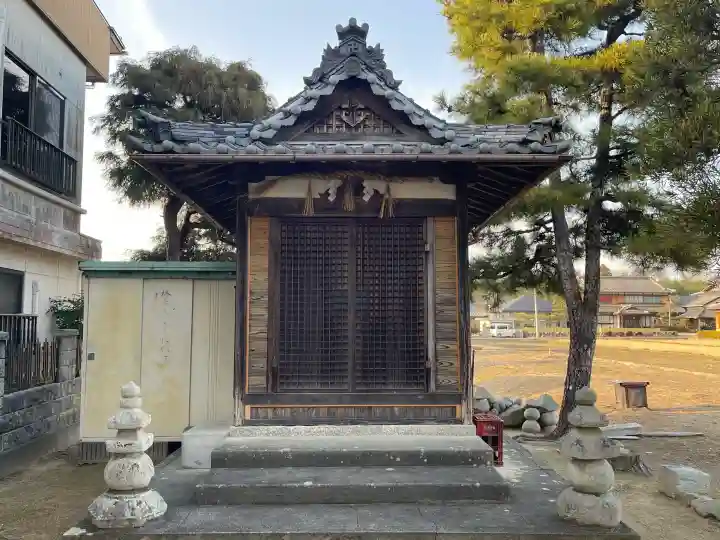 大日堂の{uncategorized: "未分類", other: "その他", undefined: "問題あり", building: "その他建物", grave: "お墓", sacred_gate: "鳥居", guardian: "狛犬", statue: "像", buddha: "仏像", history: "歴史", nature: "自然", garden: "庭園", animal: "動物", pagoda: "塔", temizu: "手水舎", mountain_gate: "山門・神門", sanctuary: "本殿・本堂", subordinate: "末社・摂社", art: "芸術", scenery: "景色", jizo: "地蔵", ema: "絵馬", goshuin: "御朱印", omikuji: "おみくじ", items: "授与品その他", amulet: "お守り", goshuincho: "御朱印帳", eats: "食事", festival: "お祭り", votive_dance: "神楽", shichigosan: "七五三参", wedding: "結婚式", experience: "体験その他", initially: "初詣", around: "周辺", anti_infection: "感染症対策"}