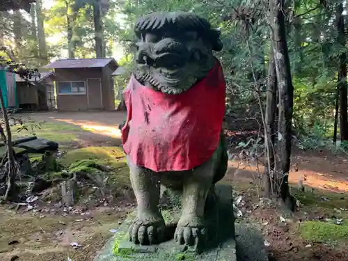 熊野神社の狛犬