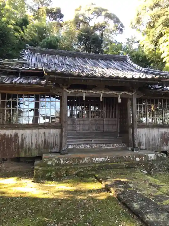 津田明神 安楽寺の本殿・本堂