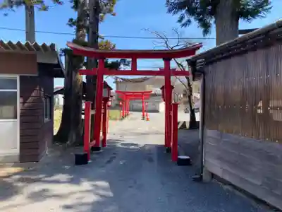 川崎稲荷神社の鳥居