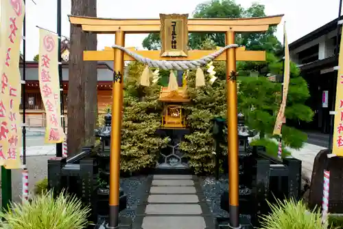 亀ケ池八幡宮の鳥居