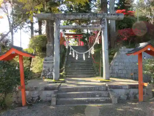 篠葉沢稲荷神社の鳥居