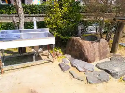厳島社の手水舎