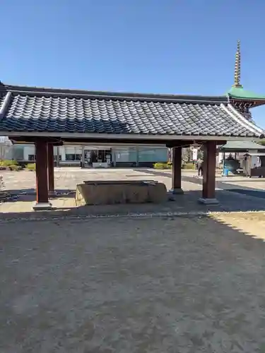 一畑山薬師寺 岡崎本堂の手水舎