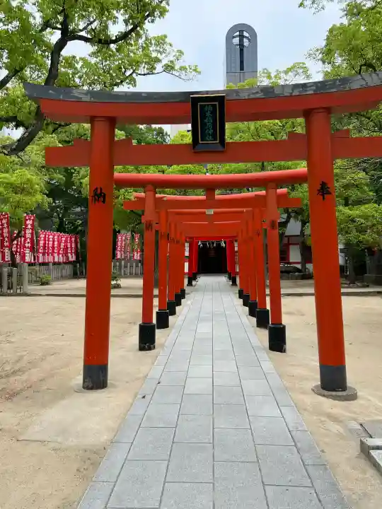 楠本稲荷神社(湊川神社末社)(兵庫県)