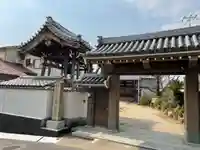 梅仙寺の山門・神門