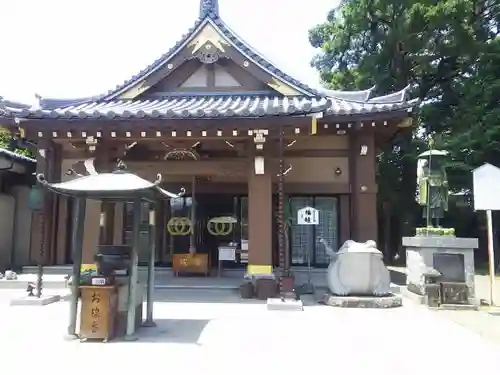 炎天寺の本殿