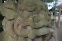 鎭國守國神社の狛犬