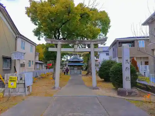 天神社（木曽川町内割田）の鳥居