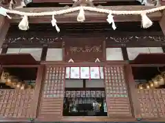 諏訪神社の本殿