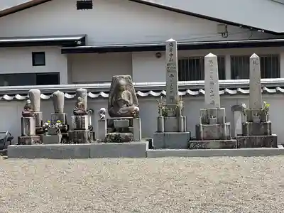 西蓮寺(滋賀県)