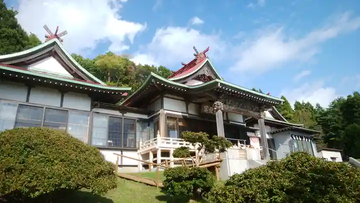石崎地主海神社の本殿・本堂