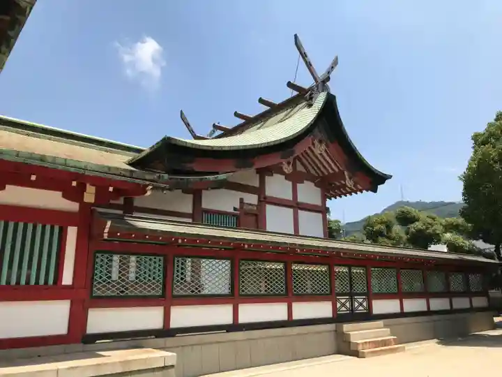 亀山神社の本殿・本堂
