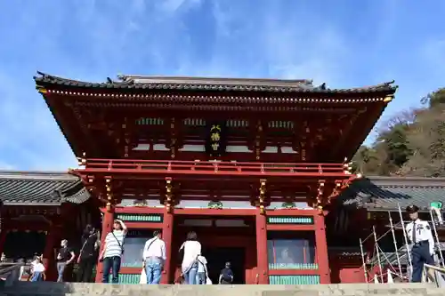 鶴岡八幡宮の山門・神門