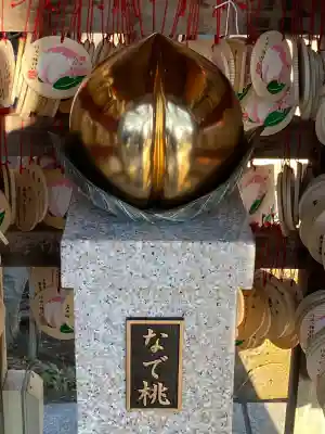 行田八幡神社の{uncategorized: "未分類", other: "その他", undefined: "問題あり", building: "その他建物", grave: "お墓", sacred_gate: "鳥居", guardian: "狛犬", statue: "像", buddha: "仏像", history: "歴史", nature: "自然", garden: "庭園", animal: "動物", pagoda: "塔", temizu: "手水舎", mountain_gate: "山門・神門", sanctuary: "本殿・本堂", subordinate: "末社・摂社", art: "芸術", scenery: "景色", jizo: "地蔵", ema: "絵馬", goshuin: "御朱印", omikuji: "おみくじ", items: "授与品その他", amulet: "お守り", goshuincho: "御朱印帳", eats: "食事", festival: "お祭り", votive_dance: "神楽", shichigosan: "七五三参", wedding: "結婚式", experience: "体験その他", initially: "初詣", around: "周辺", anti_infection: "感染症対策"}