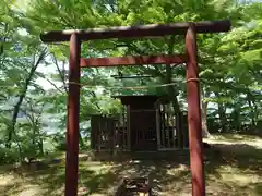 健御名方富命彦神別神社の末社